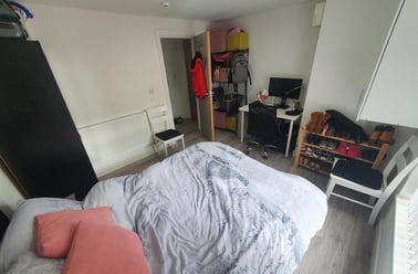 Russell Street, Plasnewydd, Cardiff - Image 2